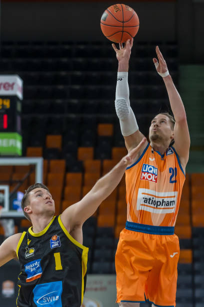 让球队从人 让球队从人