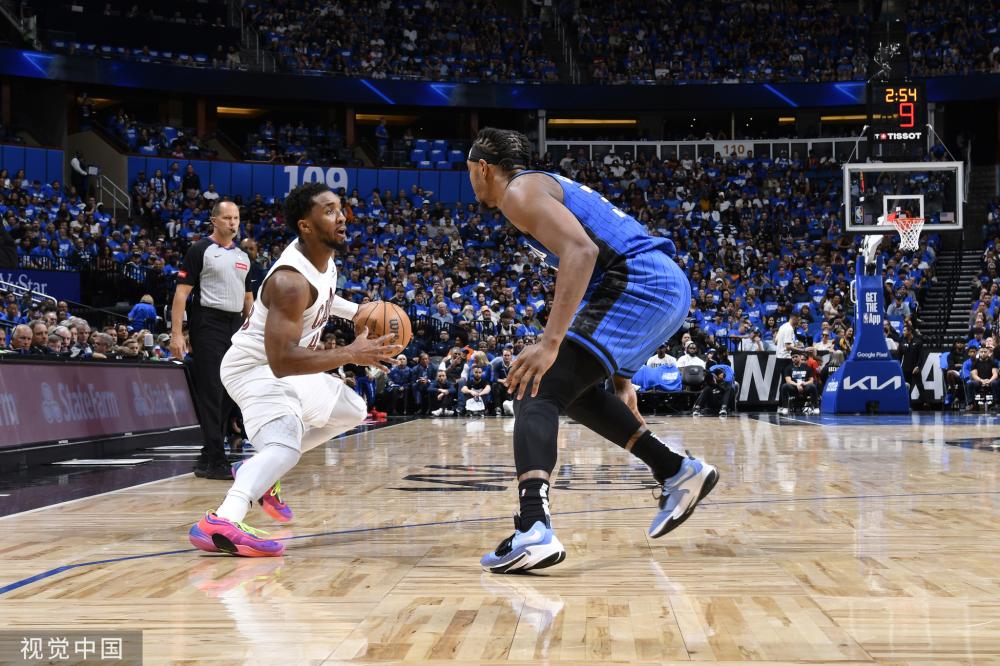 据英媒报道 据英媒报道