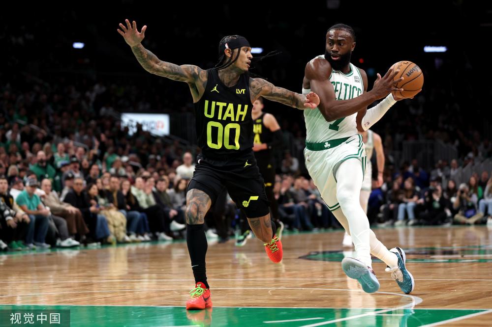 球员树立了 球员树立了